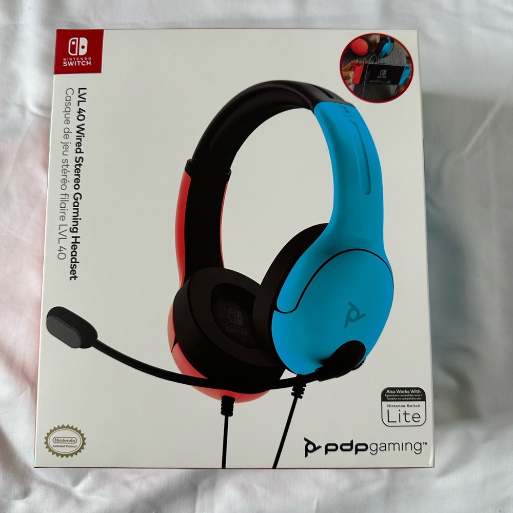 Nintendo Switch LVL Wired Stereo Gaming Headset Red Blue New In Box